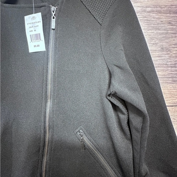 Matty M Black Bomber Jacket with Long Sleeves and Soft Texture - Picture 6 of 14
